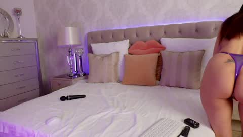 AnnaKarinaX online show from 05.27.26