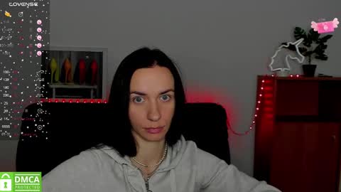 Snapshot of annakillian_kiss chatting on 02.19.25 Anna online show from 02.19.25