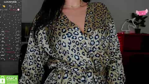 Snapshot of annakillian_kiss chatting on 03.08.25 Anna online show from 03.08.25