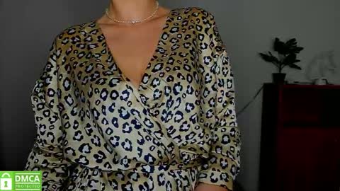 Snapshot of annakillian_kiss chatting on 10.05.25 Anna online show from 10.05.25