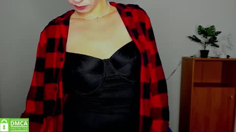 Snapshot of annakillian_kiss chatting on 10.25.25 Anna online show from 10.25.25