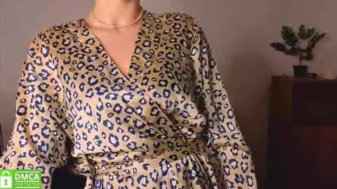 Snapshot of annakillian_kiss chatting on 12.14.25 Anna online show from 12.14.25