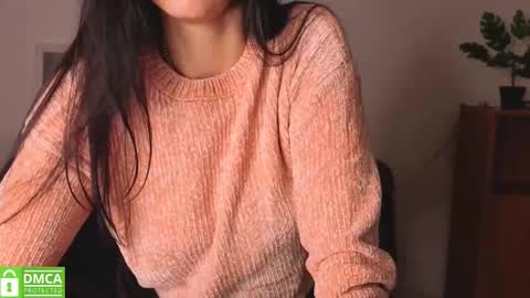 Snapshot of annakillian_kiss chatting on 12.20.25 Anna online show from 12.20.25