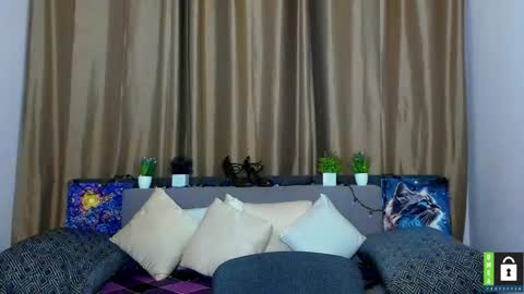 Snapshot of annakillian_kiss chatting on 01.08.26 Anna online show from 01.08.26