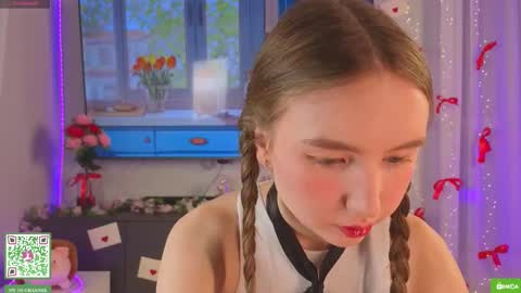 Holly Molly Im Polly online show from 03.15.26