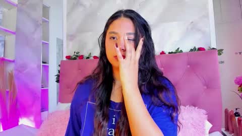 Anna online show from 11.18.25