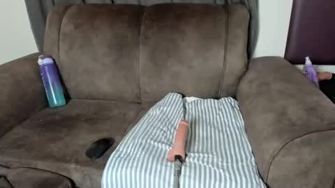 annarose98 online show from 01.01.25