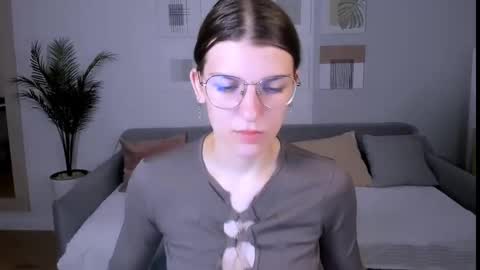 Snapshot of annathorne chatting on 05.16.26 Im Anna online show from 05.16.26