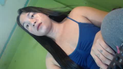 Snapshot of anne_hotaway chatting on 06.13.26 anne_hotaway online show from 06.13.26