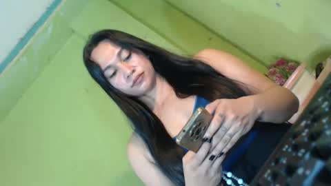 Snapshot of anne_hotaway chatting on 06.24.26 anne_hotaway online show from 06.24.26