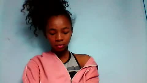 Snapshot of anneaa chatting on 07.19.26 anneaa online show from 07.19.26