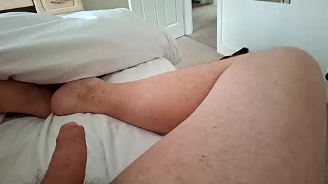 Snapshot of annesfeet chatting on 02.04.25 Annesfeet online show from 02.04.25