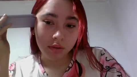 Snapshot of anni000__ chatting on 07.28.26 anni000__ online show from 07.28.26
