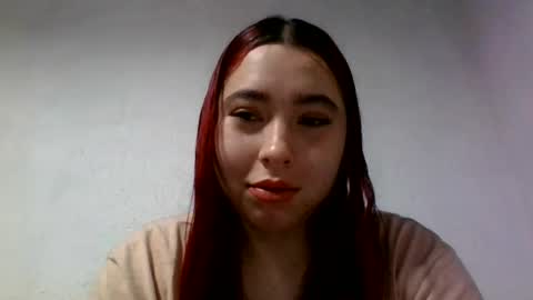 Snapshot of anni000__ chatting on 08.04.26 anni000__ online show from 08.04.26