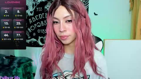 Nikoll online show from 10.29.25