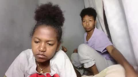 Snapshot of annick98 chatting on 02.23.26 annick98 online show from 02.23.26