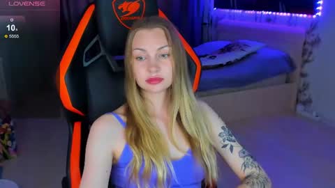 Annie online show from 07.03.26