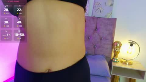 Annie Bonnie   online show from 07.17.26