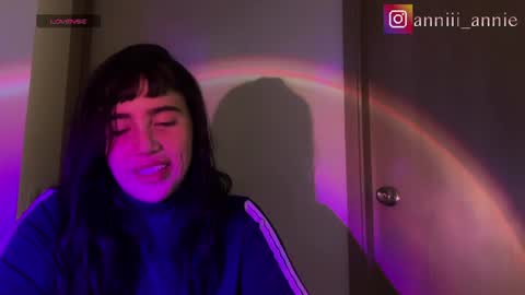 JEANNE no olvides seguirme dont forget follow me  uu online show from 06.11.26
