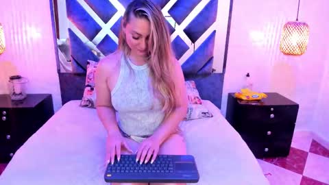 annie_vega17 online show from 03.12.26