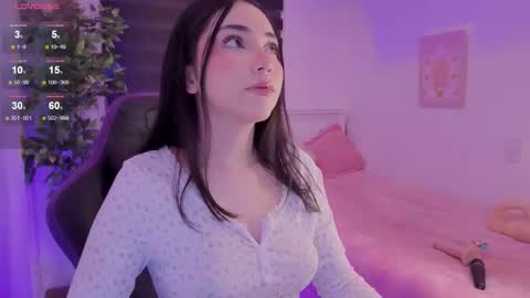 Cassandra online show from 11.18.25