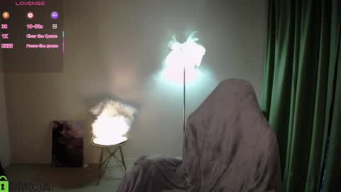 annieee_smith online show from 07.11.26