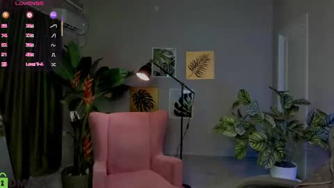 annieee_smith online show from 07.15.26