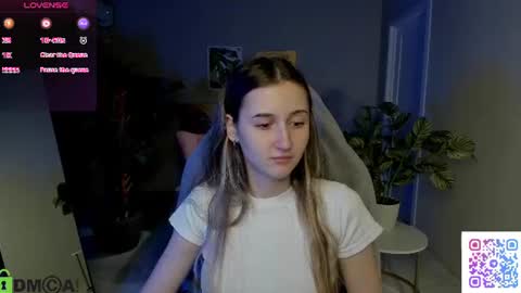 annieee_smith online show from 07.28.26