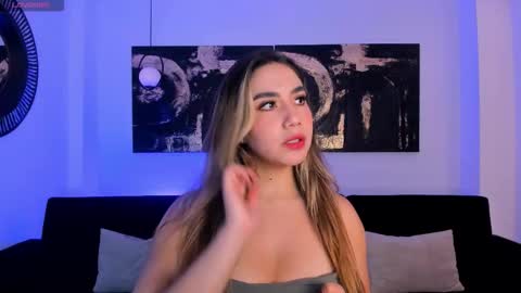 Annie Monroe online show from 12.15.25