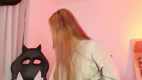 Annie online show from 02.28.26