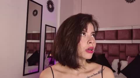 Annie online show from 07.22.26