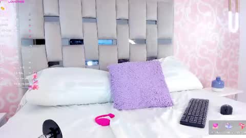  ANNIE  online show from 07.01.26