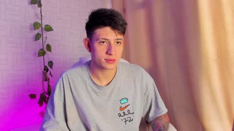 Annie  Alex online show from 12.17.24