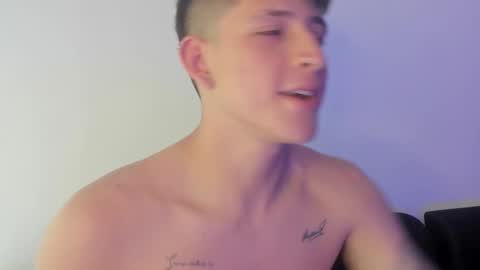 Annie  Alex online show from 02.04.25