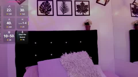 Annie Evans  online show from 02.02.26