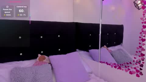 Annie Evans  online show from 03.07.26