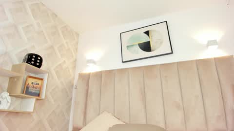 Annie Queen online show from 02.03.26