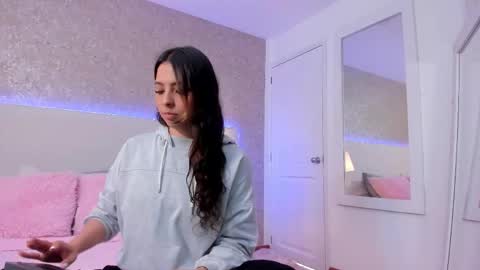 AnniieCooper online show from 03.24.26