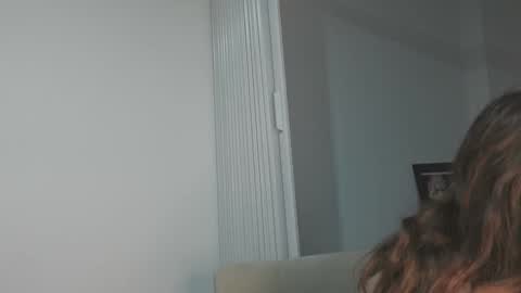 Snapshot of annrousse chatting on 02.28.25 annrousse online show from 02.28.25
