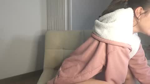 Snapshot of annrousse chatting on 03.03.25 annrousse online show from 03.03.25