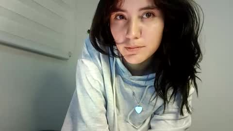 Snapshot of annrousse chatting on 10.07.25 annrousse online show from 10.07.25