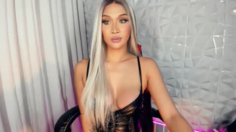 Snapshot of anntonia_porsild_xxx chatting on 03.02.26 anntonia_porsild_xxx online show from 03.02.26