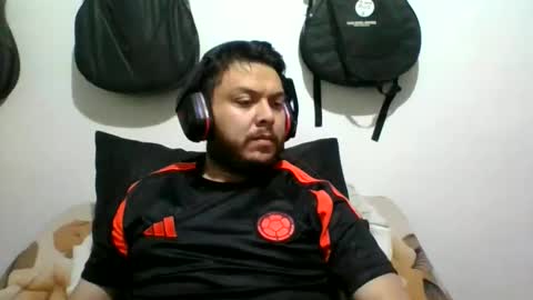 lion kennedy independent model moderator online show from 09.24.25