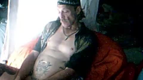 Snapshot of annunakispawn chatting on 11.03.25 Annunaki Spawn online show from 11.03.25