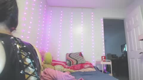 Snapshot of anny_bunny1 chatting on 04.25.26 INDEPENDENT MODEL next srteam 240624 online show from 04.25.26