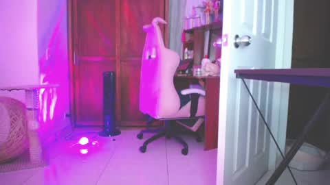 Snapshot of anny_bunny1 chatting on 06.08.26 INDEPENDENT MODEL next srteam 240624 online show from 06.08.26