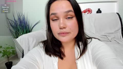 Anna online on weekends online show from 12.23.24