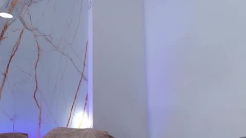 Snapshot of anny_mendez1 chatting on 10.26.25 Anny online show from 10.26.25