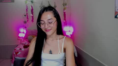 Snapshot of anny_scott chatting on 02.18.25 anny scot online show from 02.18.25