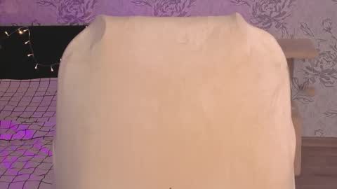 Annie online show from 03.25.26